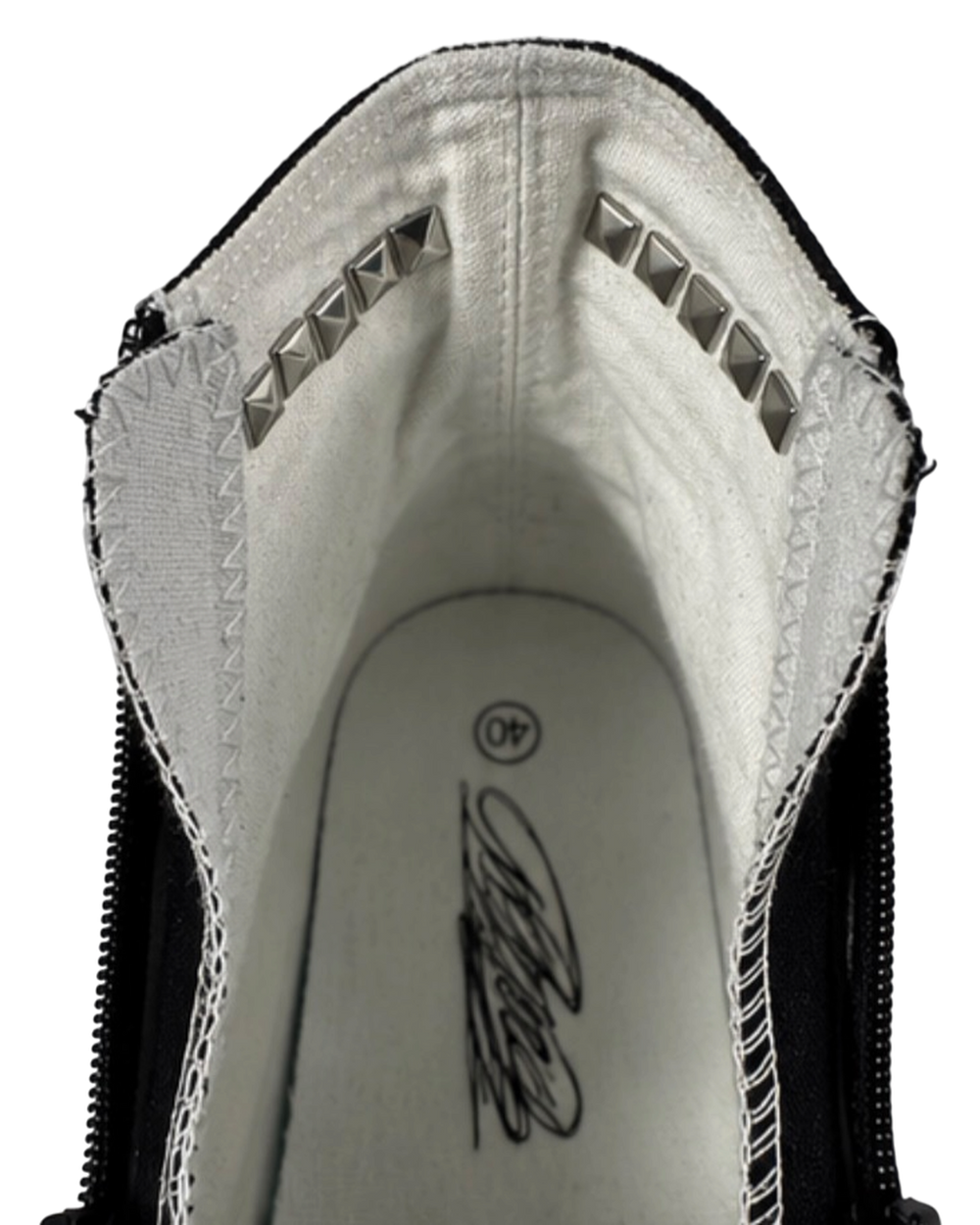 Studded DoubleTongue