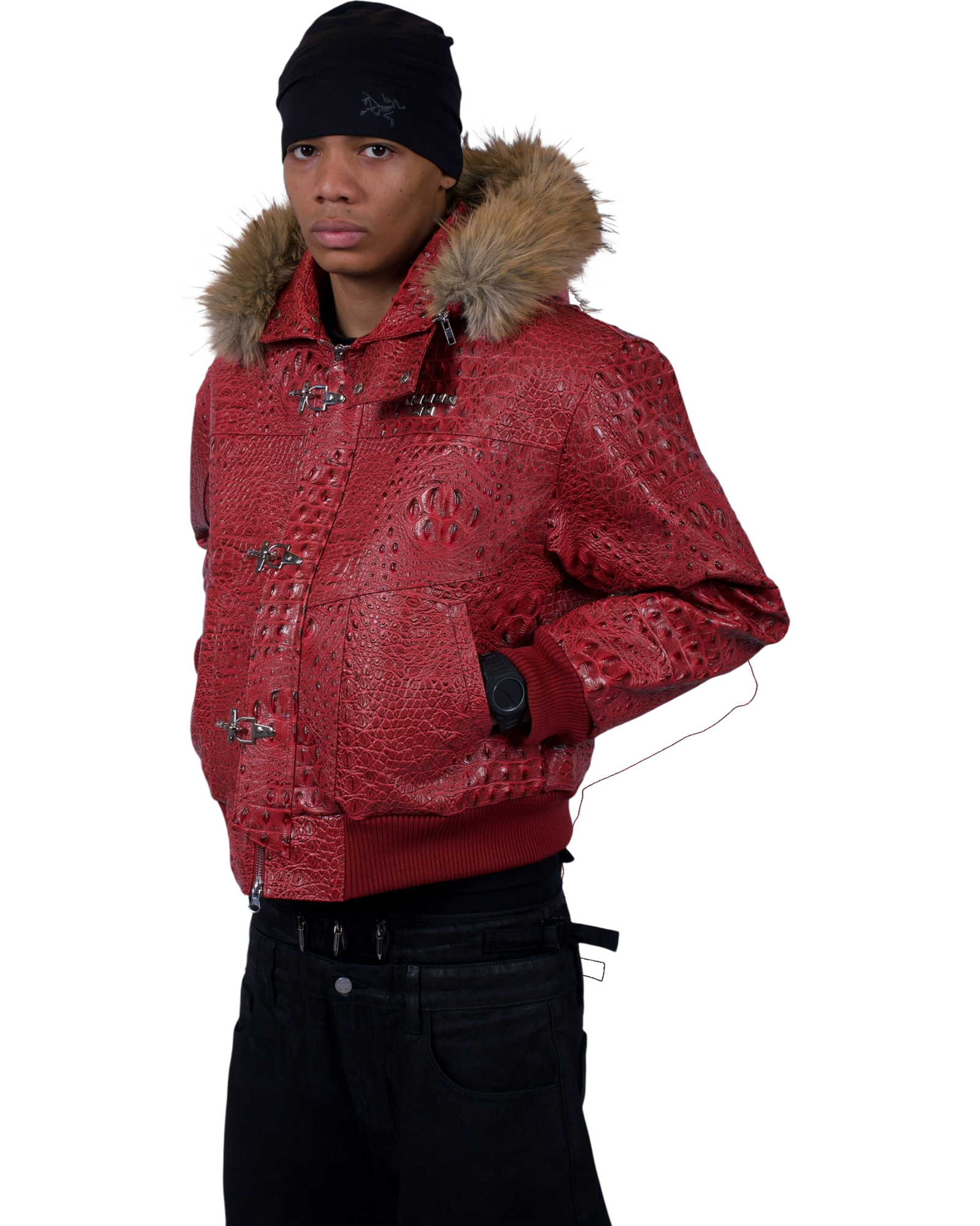 Veste Maison52 rouge en similicuir gaufré crocodile avec capuche amovible à fourrure et fermoirs style pompier