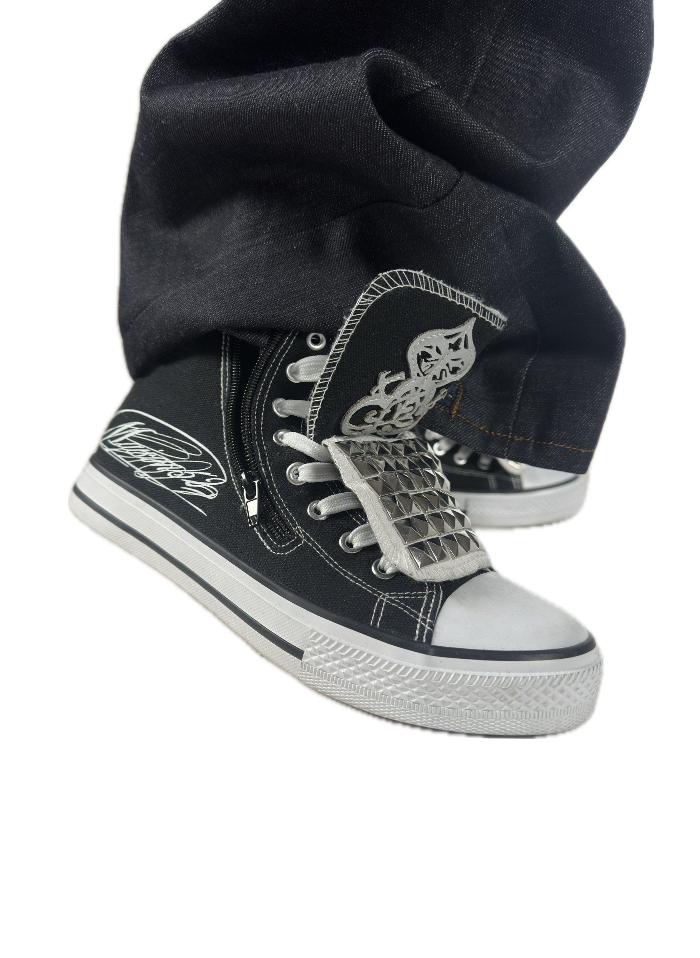 Studded DoubleTongue