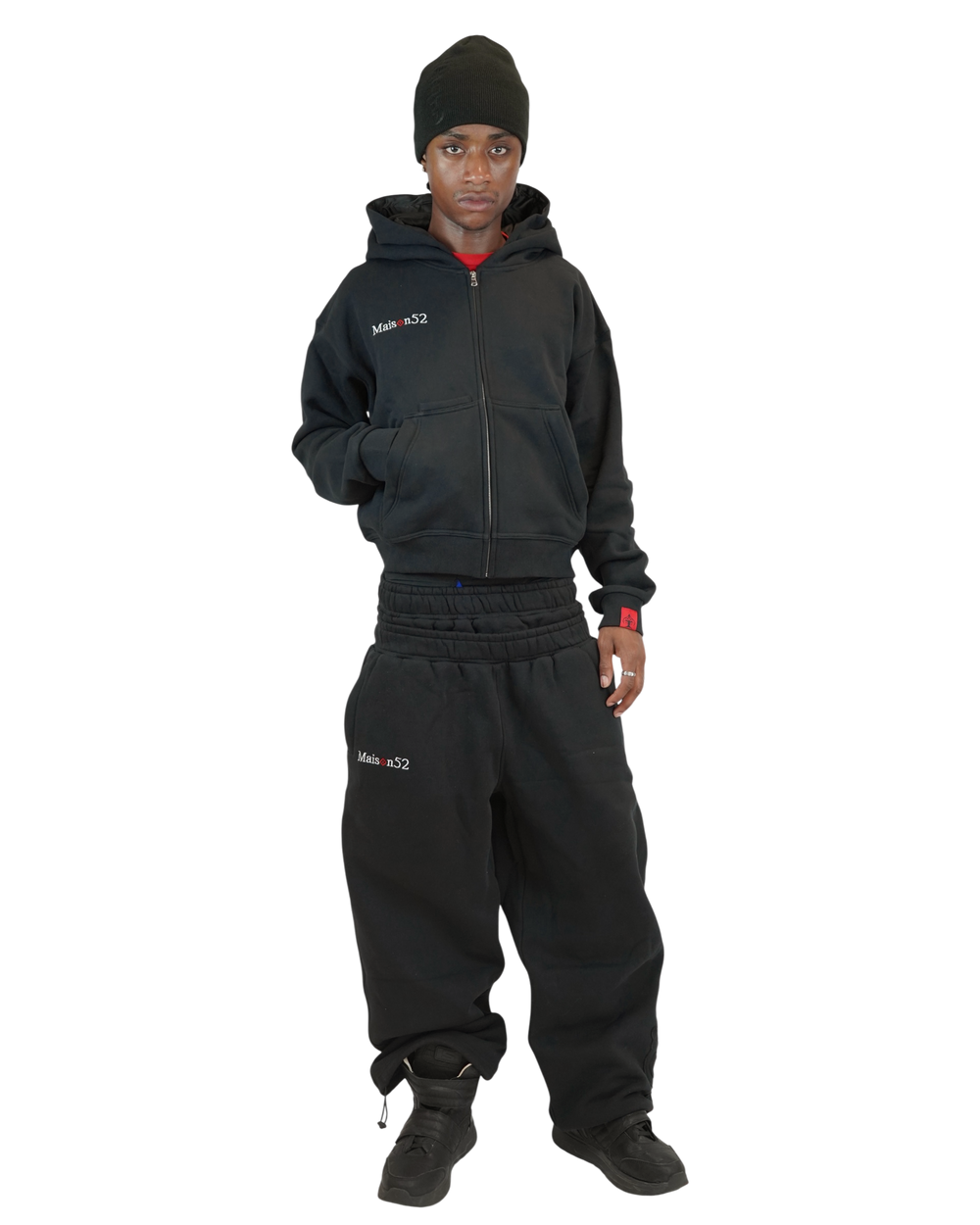 Tracksuit noir Maison52 porté, modèle 1m83 taille M