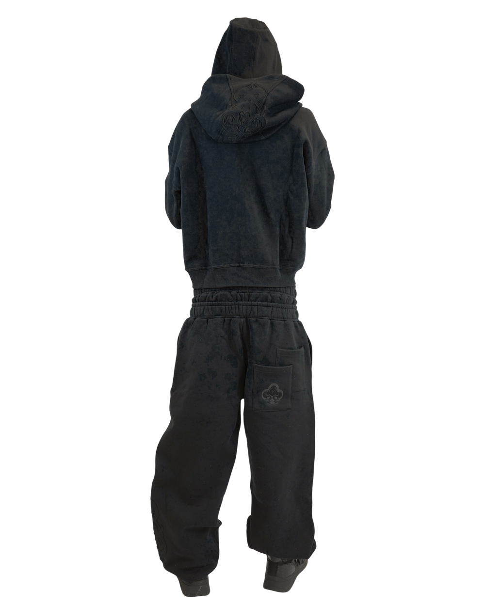 Tracksuit noir Maison52 porté, modèle 1m83 taille M